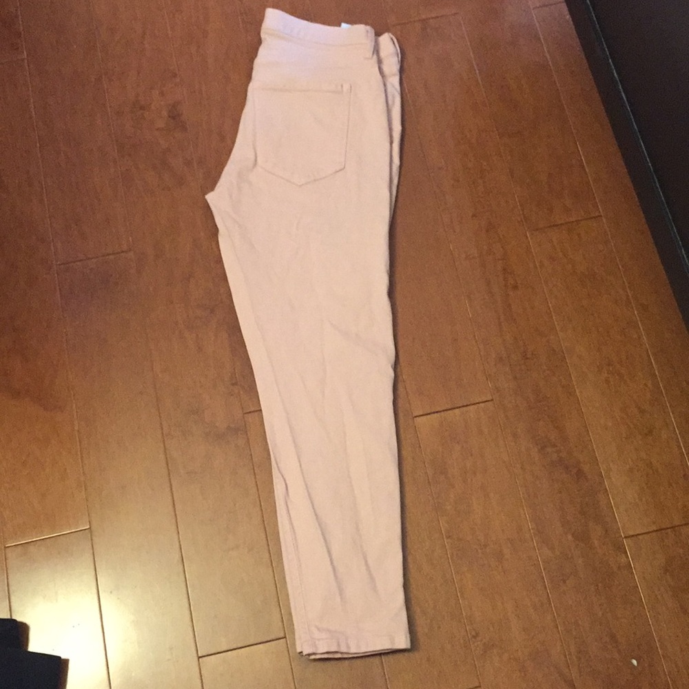 Banana republic blush skinny jeans. 28 short